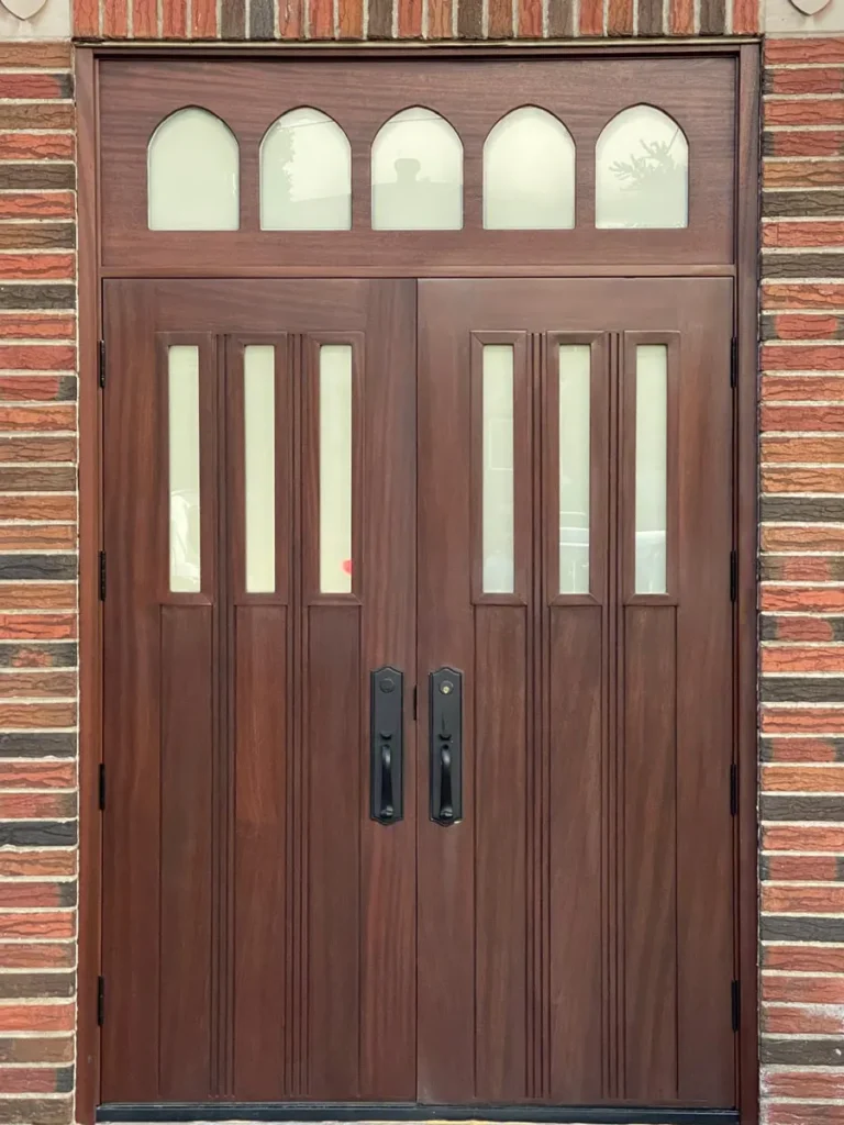 wooden doors 016