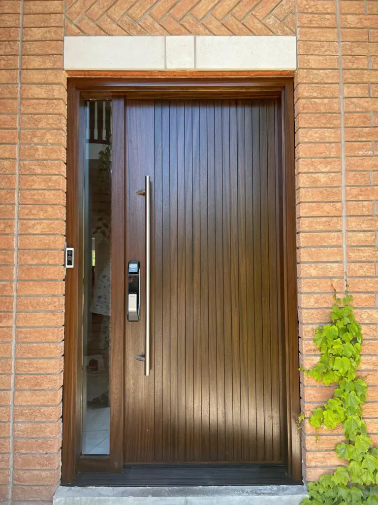 wooden doors 017